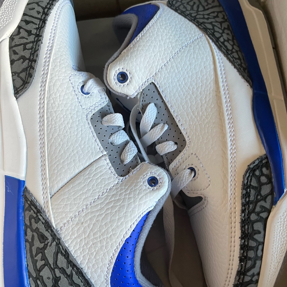 Jordan 3 retro youth 2.5
